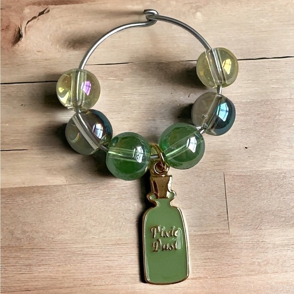 129 Disney Peter Pan/Tinkerbell Themed wine glass charms - Picture 3 of 7